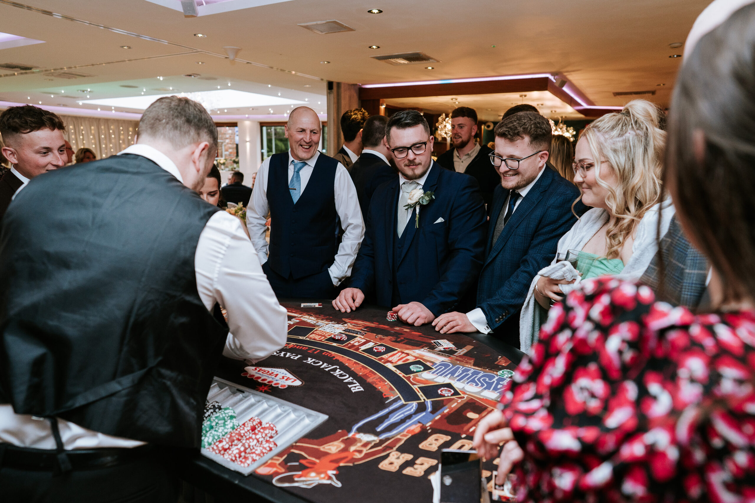 A wedding party at the tables – GB Fun Casinos