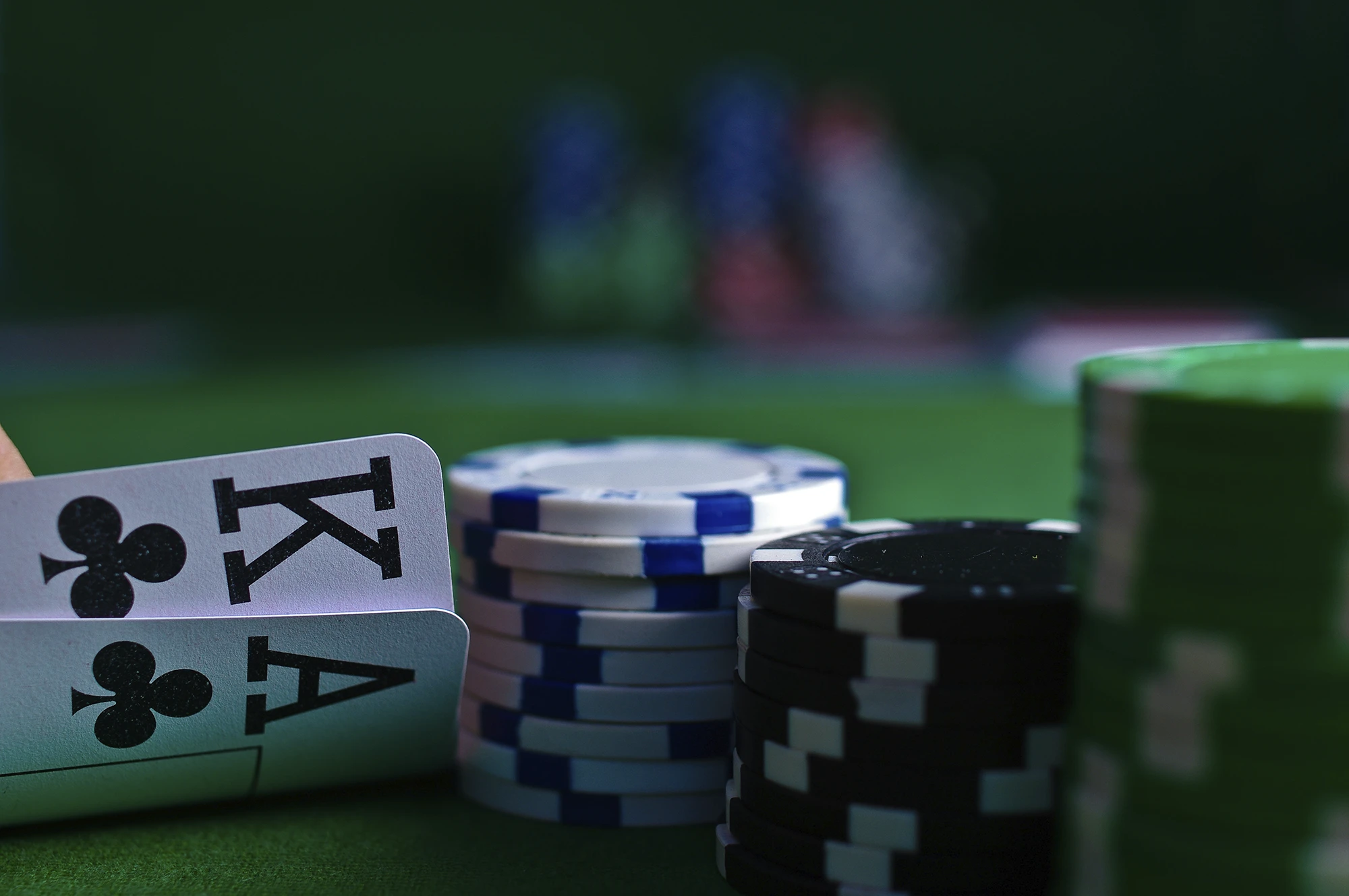 Three card poker